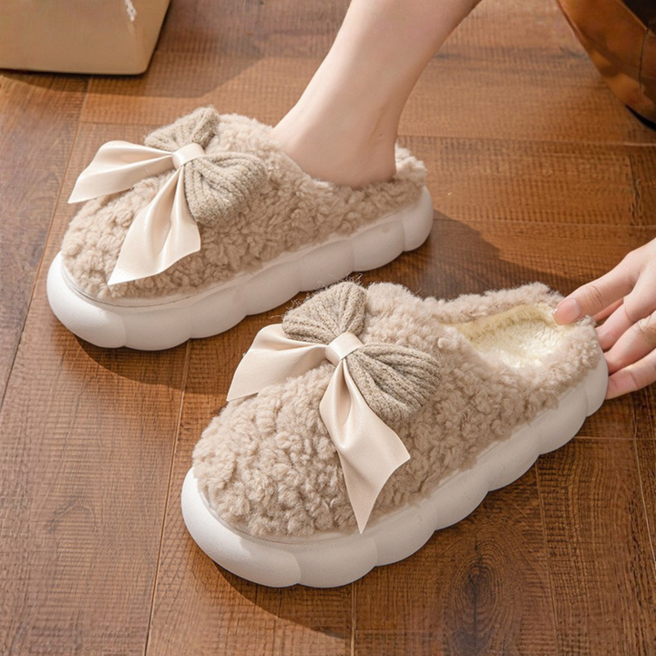 Capucine | Chaussons en Peluche Antidérapants