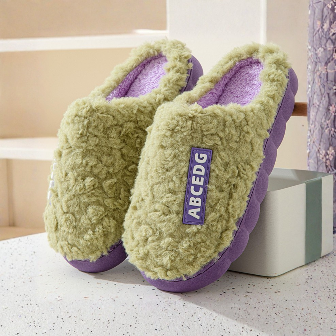 Capucine | Chaussons en Peluche Antidérapants