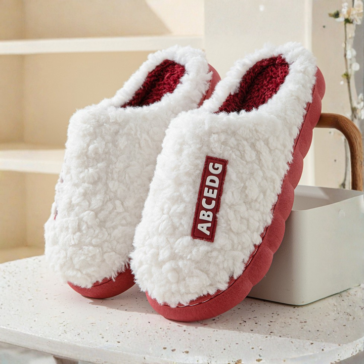 Capucine | Chaussons en Peluche Antidérapants
