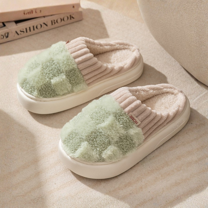 Capucine | Chaussons en Peluche Antidérapants
