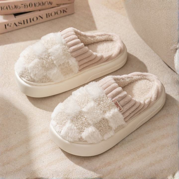 Capucine | Chaussons en Peluche Antidérapants