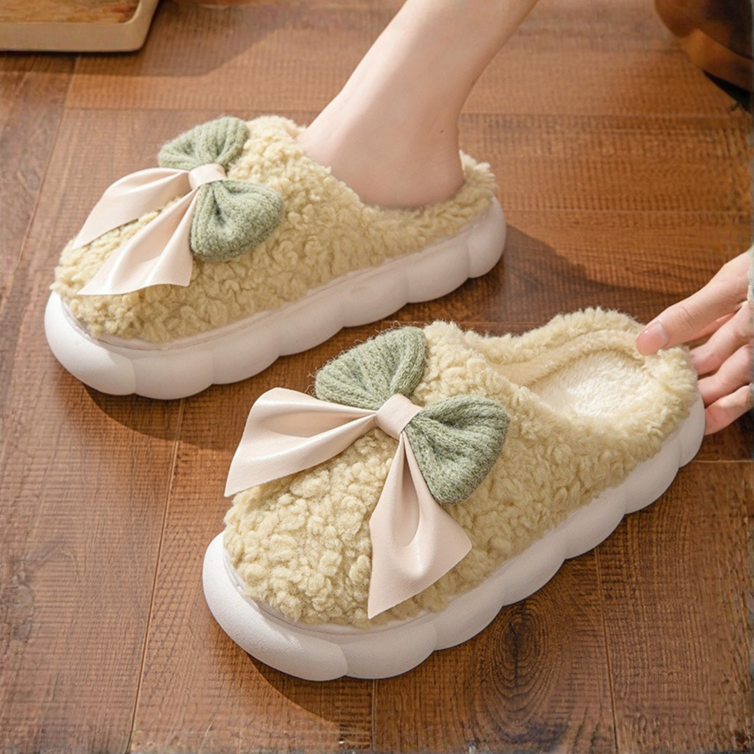 Capucine | Chaussons en Peluche Antidérapants