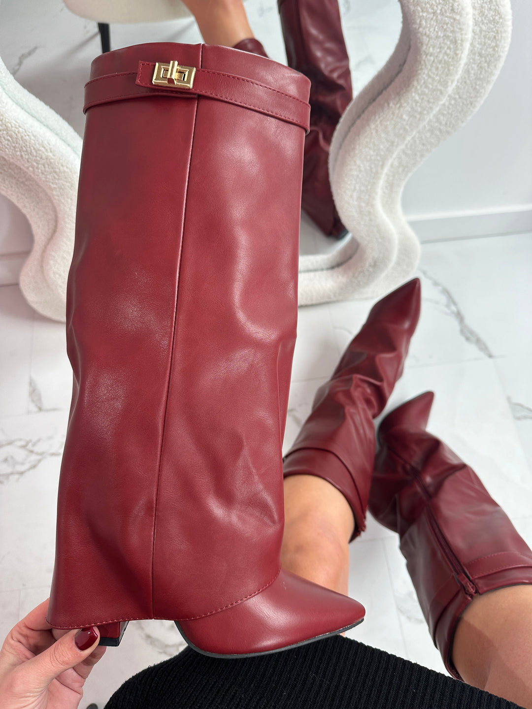 Éloïse | Bottes Hautes en Cuir Bordeaux à Boucle