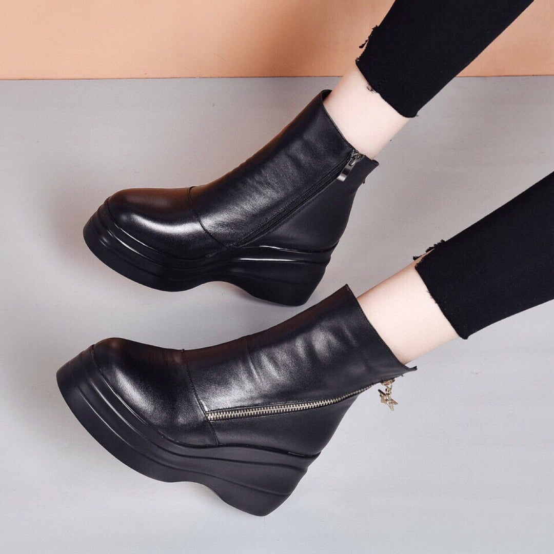 Coralie | Bottines Compensées en Cuir à Zip Diagonal