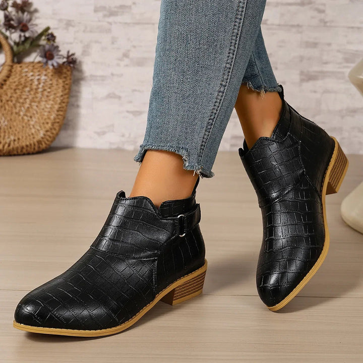 Maëlys | Bottines Orthopédiques Effet Croco à Petit Talon Bloc