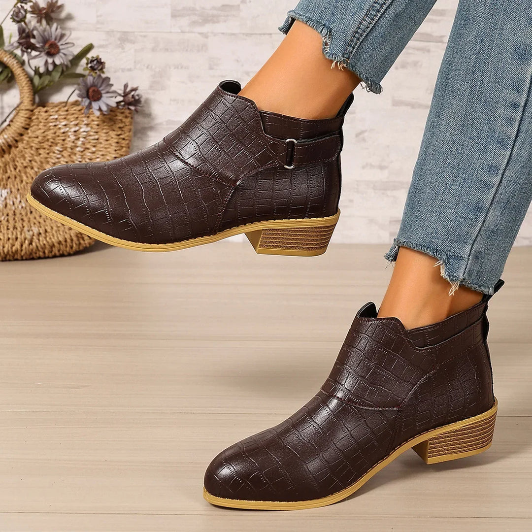 Maëlys | Bottines Orthopédiques Effet Croco à Petit Talon Bloc