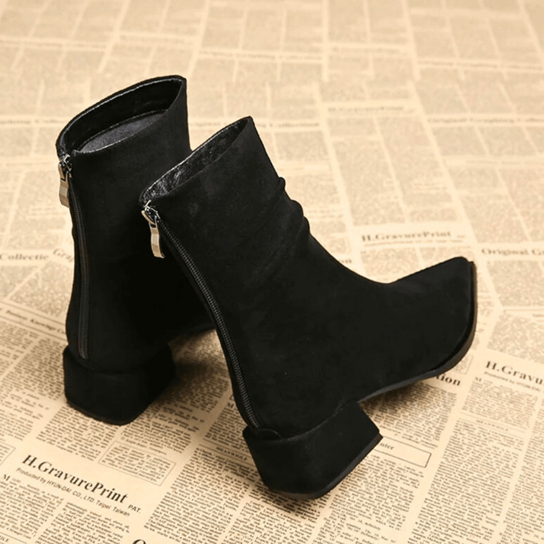 Hortense | Bottines en Suédine à Bout Pointu